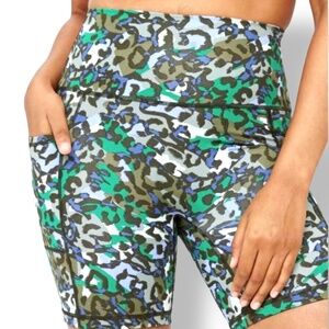 AERIE OFFLINE Camo Bike Shorts w/ Side Leg Pockets US Sz XXL